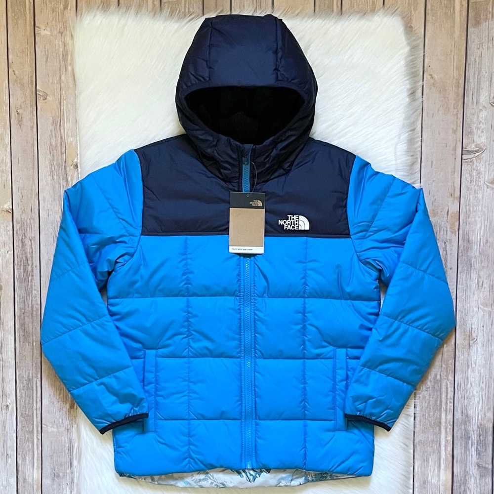 The North Face Boys’ Reversible Perrito Jacket - Picture 2 of 10